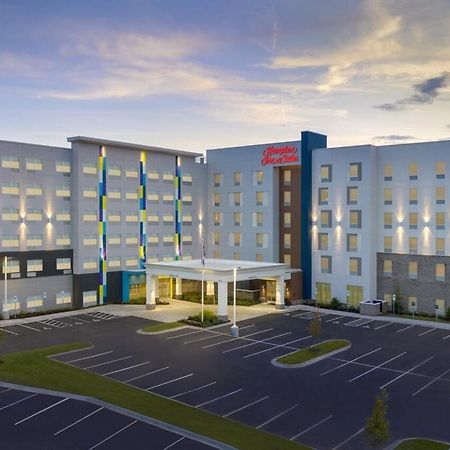 Tru By Hilton Charlotte Airport Lake Pointe Eksteriør billede